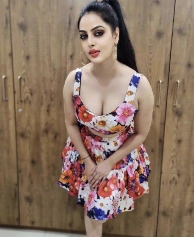 model Call Girls in Ramnagar